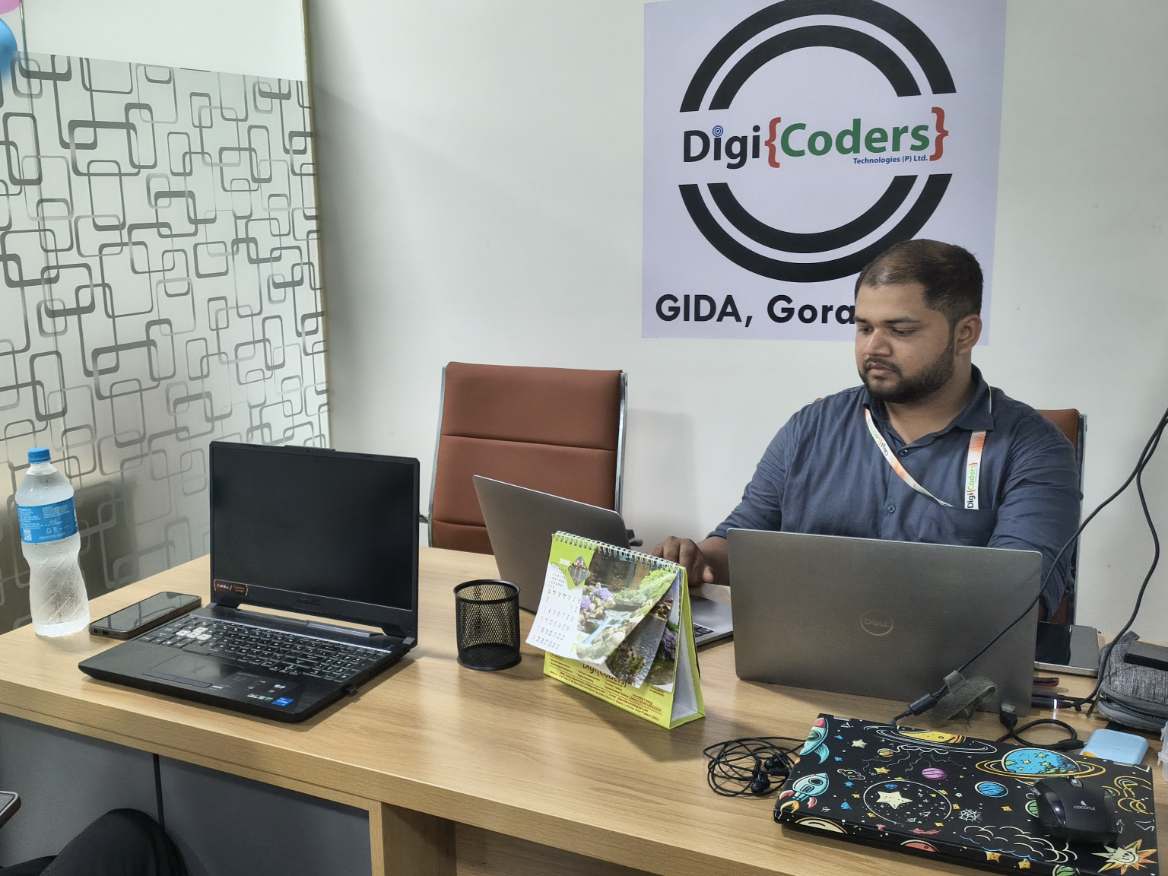 Modern IT Labs & Startup Workspace